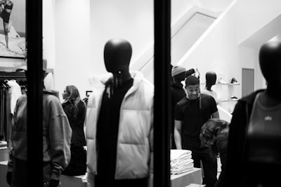 Express Fashion Retailer Exposes Customer Data via Website Security Flaw